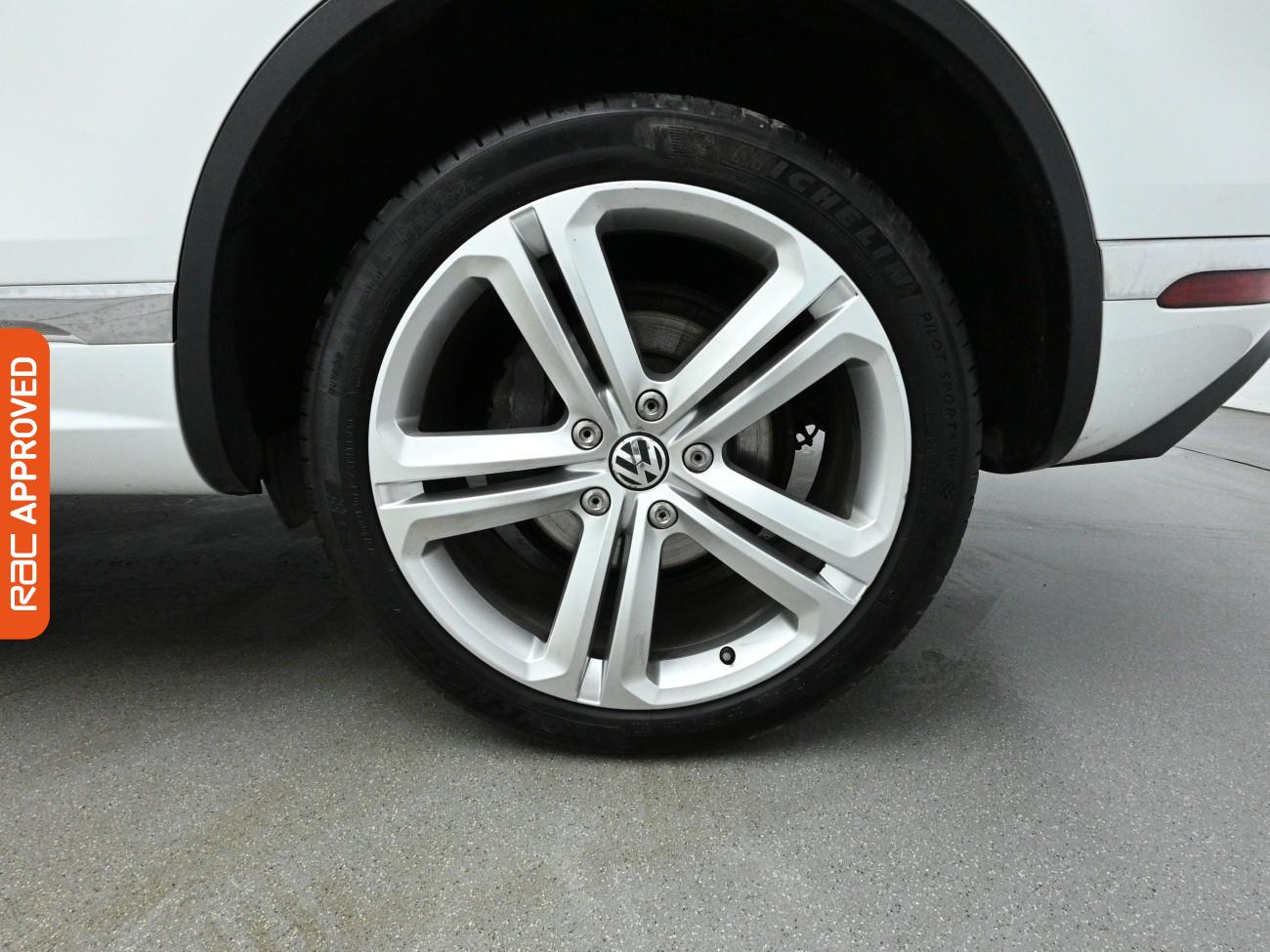 Used Volkswagen Touareg 2017 for sale - 77919483: Photo 14