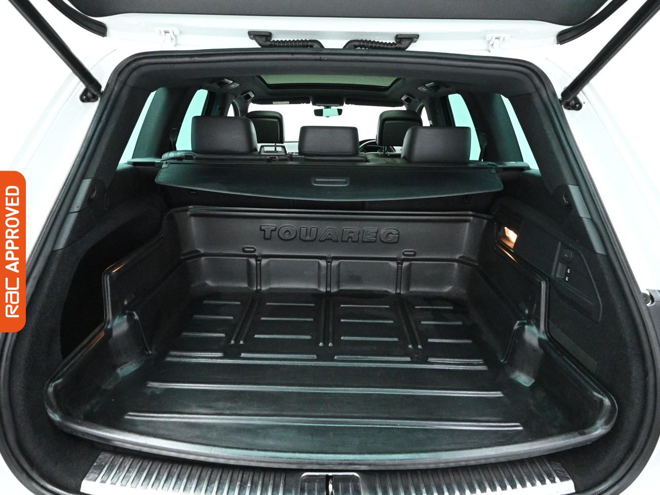 Used Volkswagen Touareg 2017 for sale - 77919483: Photo 28