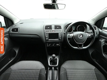 Used Volkswagen Polo 2017 for sale - 79282677: Photo