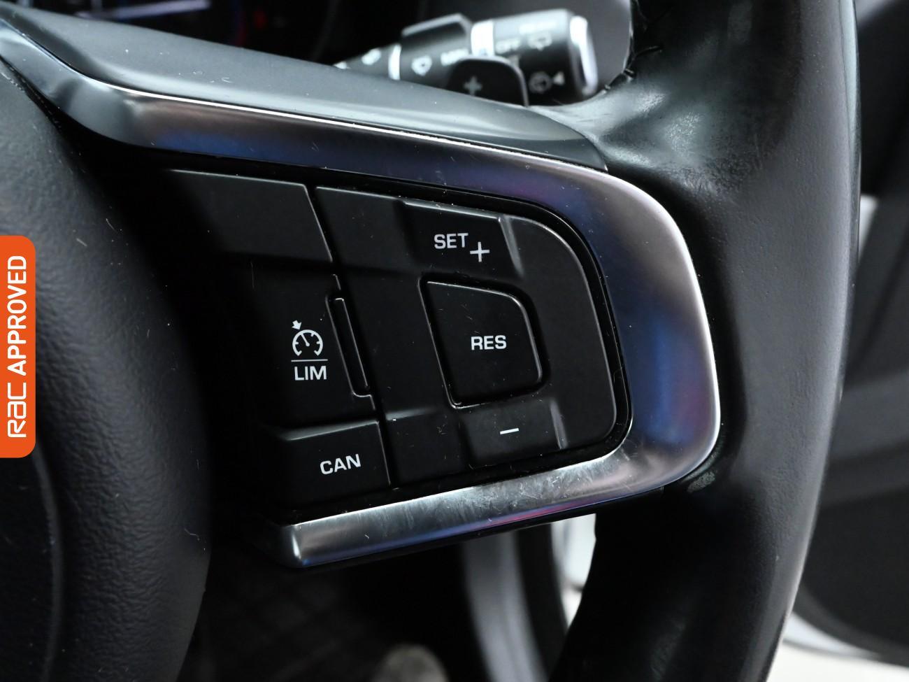 Used Jaguar XF 2017 for sale - 76495264: Photo 23