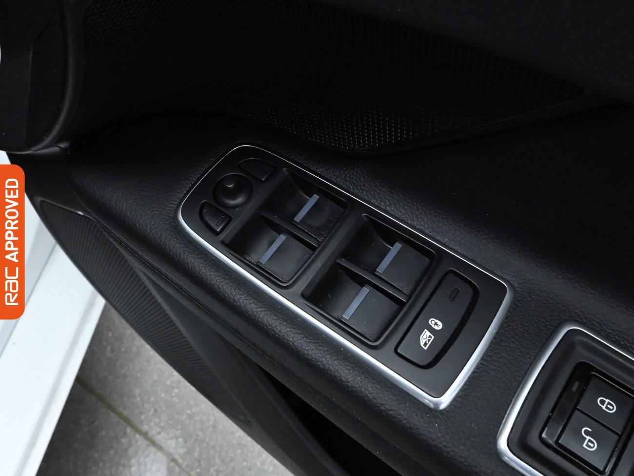 Used Jaguar XF 2017 for sale - 76495264: Photo 26