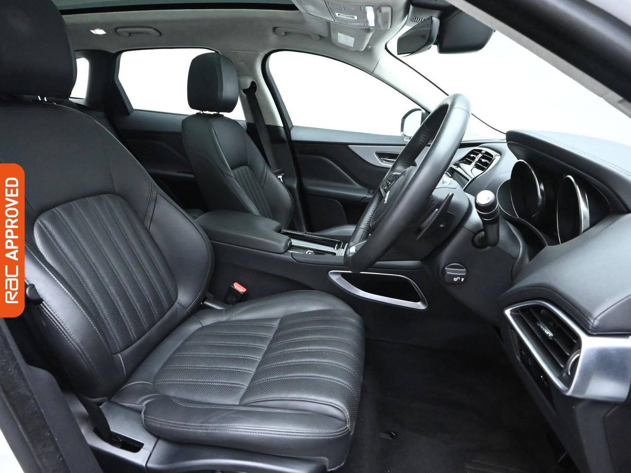 Used Jaguar F-Pace 2018 for sale - 76429186: Photo 12