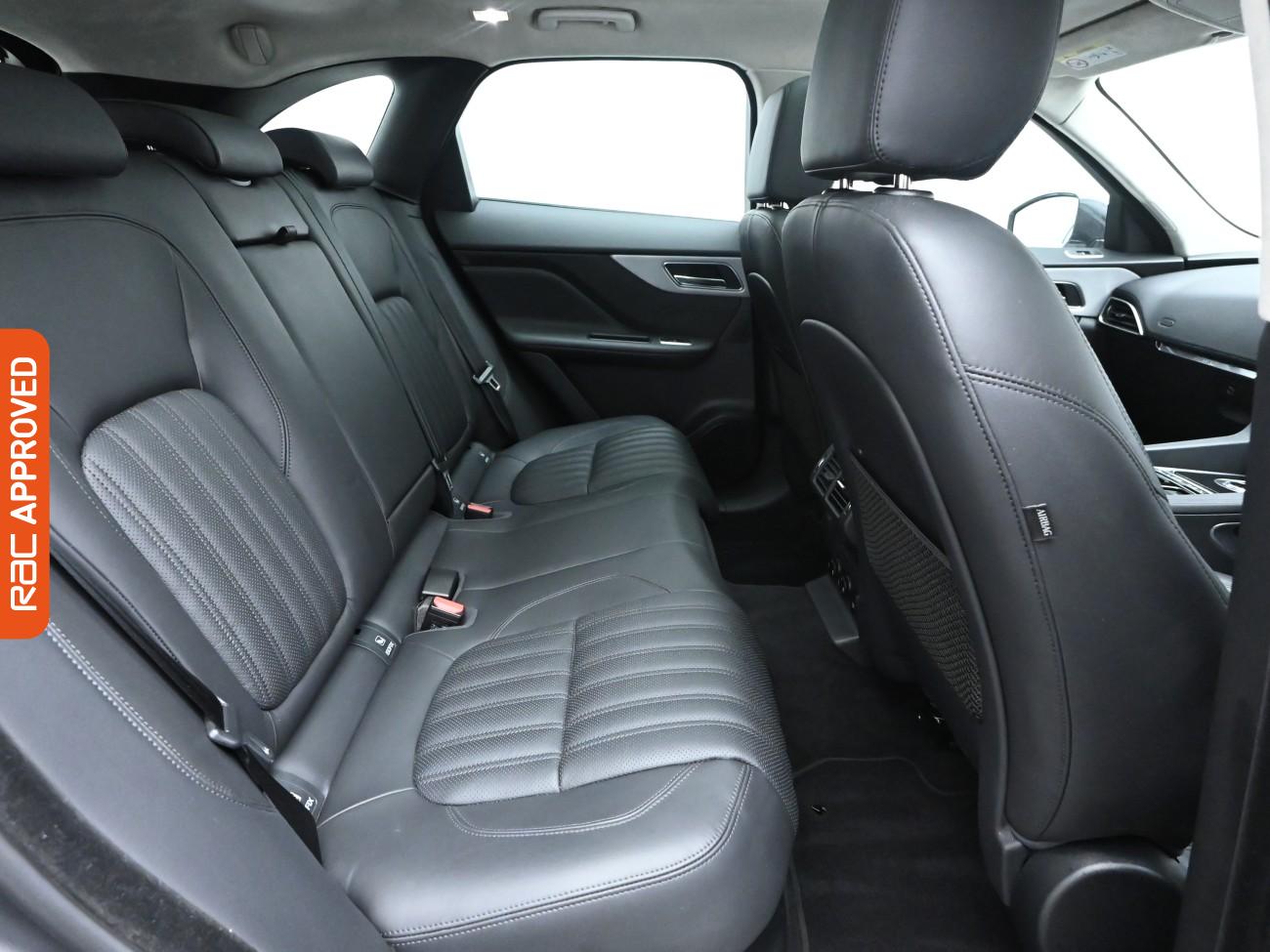 Used Jaguar F-Pace 2018 for sale - 76429186: Photo 13