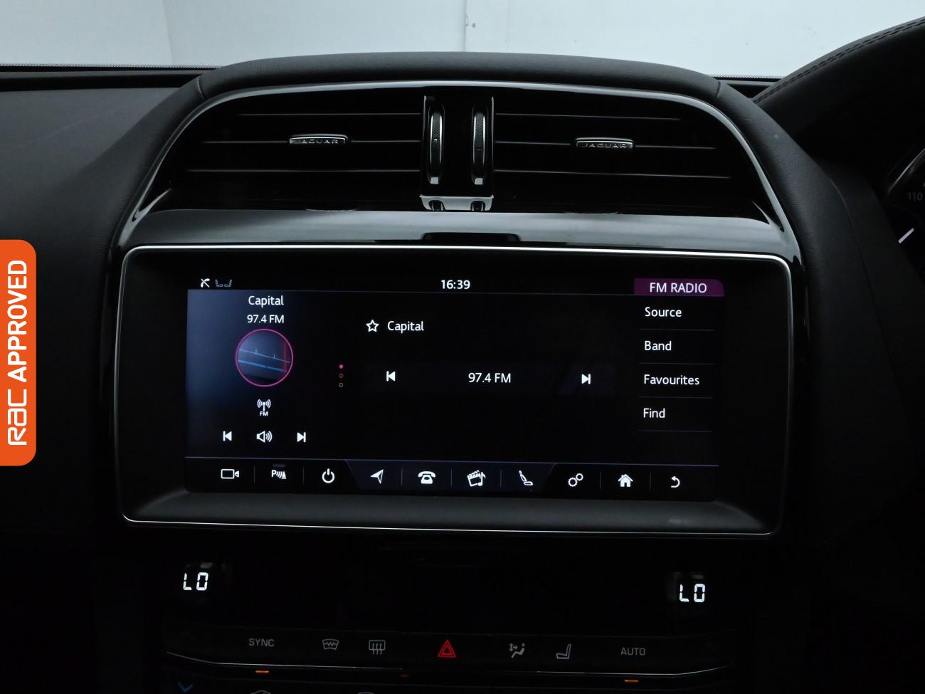 Used Jaguar F-Pace 2018 for sale - 76429186: Photo 21