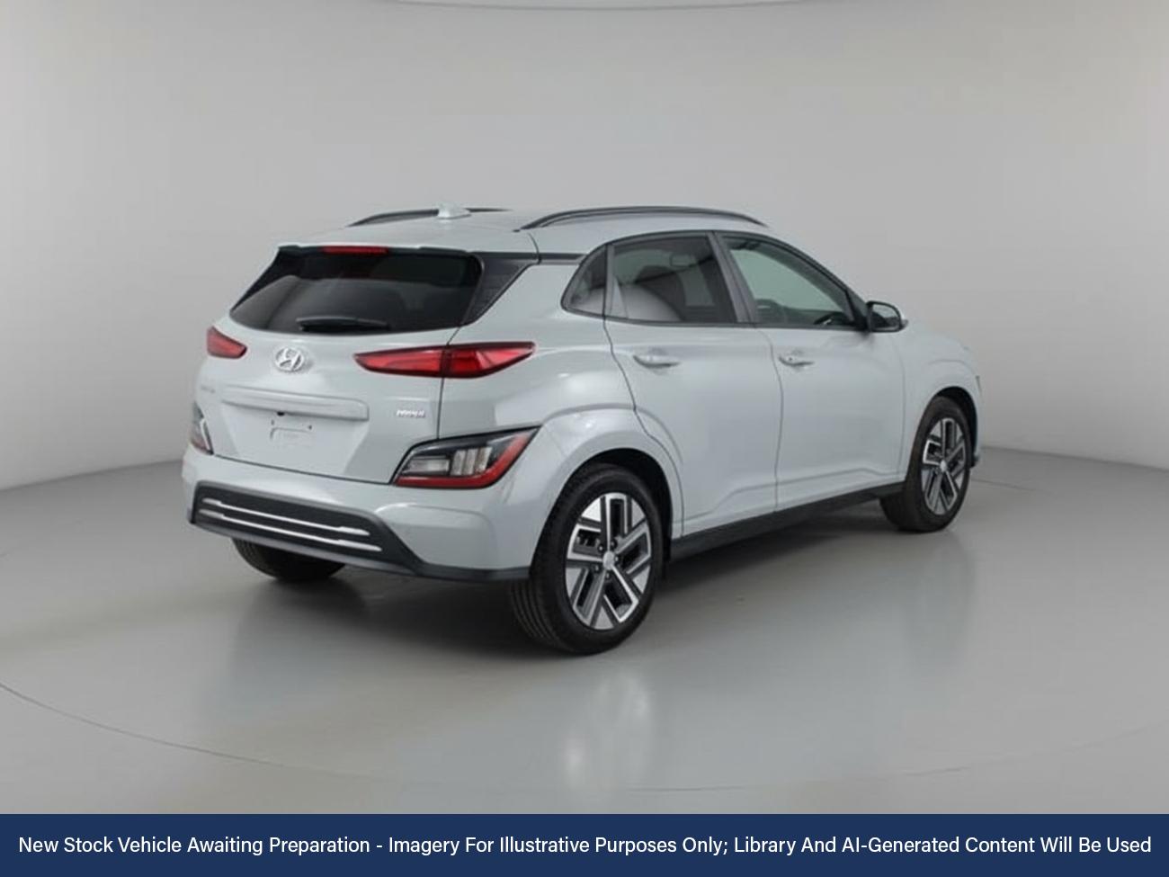 Used Hyundai KONA 2021 for sale - 76373940: Photo 2