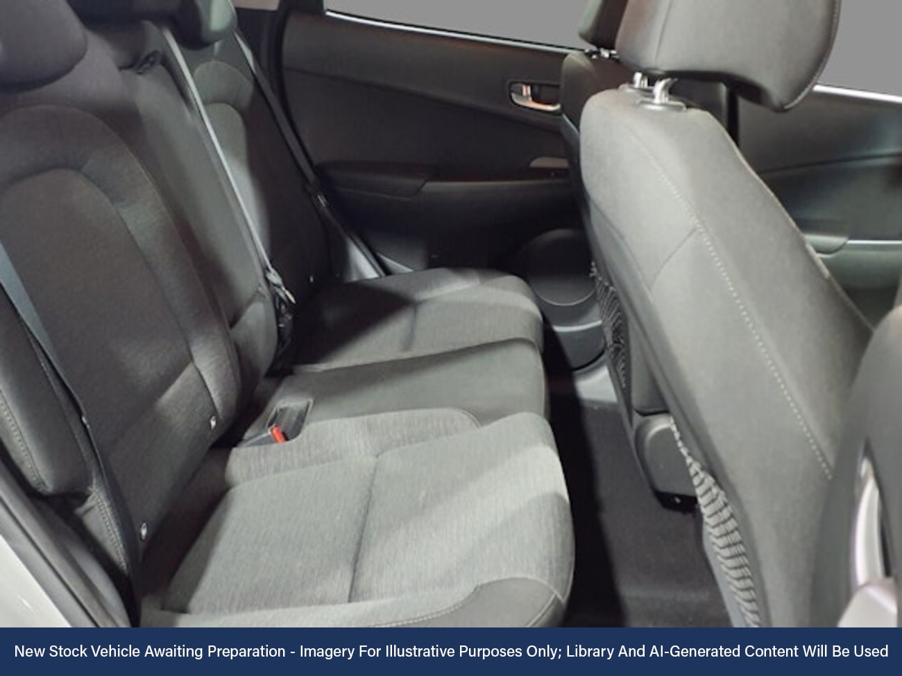 Used Hyundai KONA 2021 for sale - 76373940: Photo 4