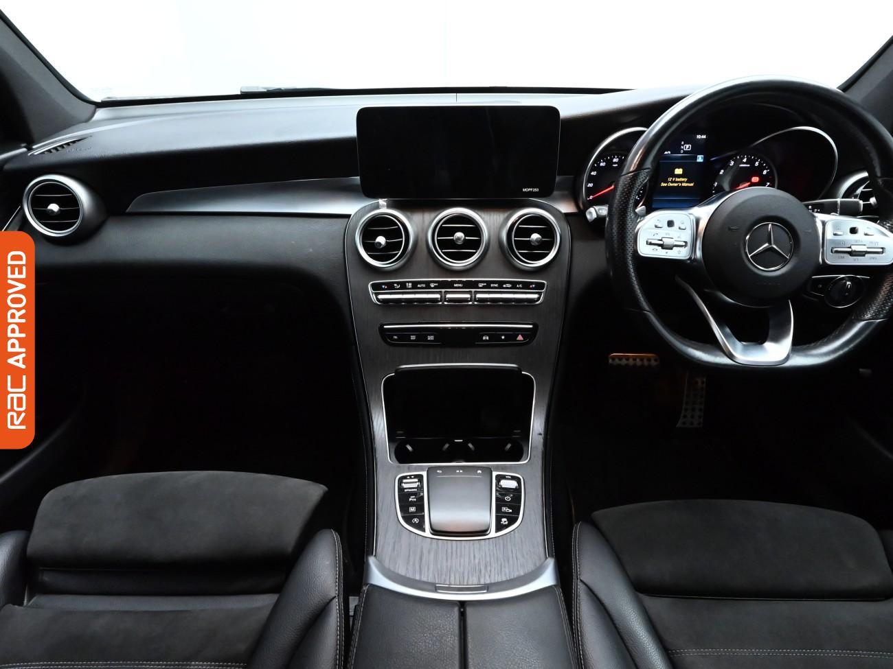 Used Mercedes-Benz GLC 2020 for sale - 76353205: Photo 2