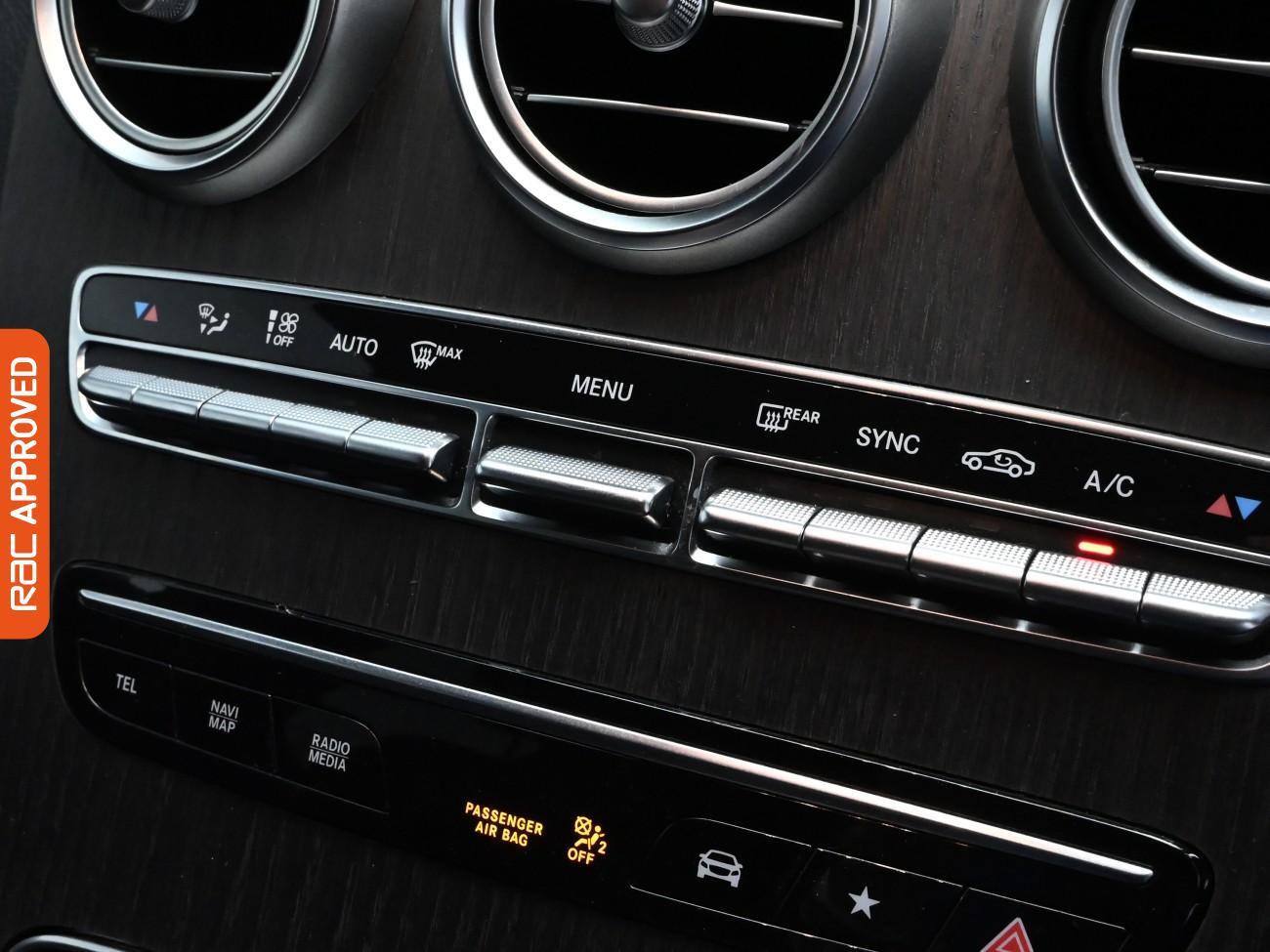 Used Mercedes-Benz GLC 2020 for sale - 76353205: Photo 22
