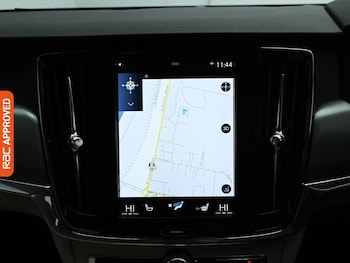 Used Volvo V90 2018 for sale - 77287035: Photo