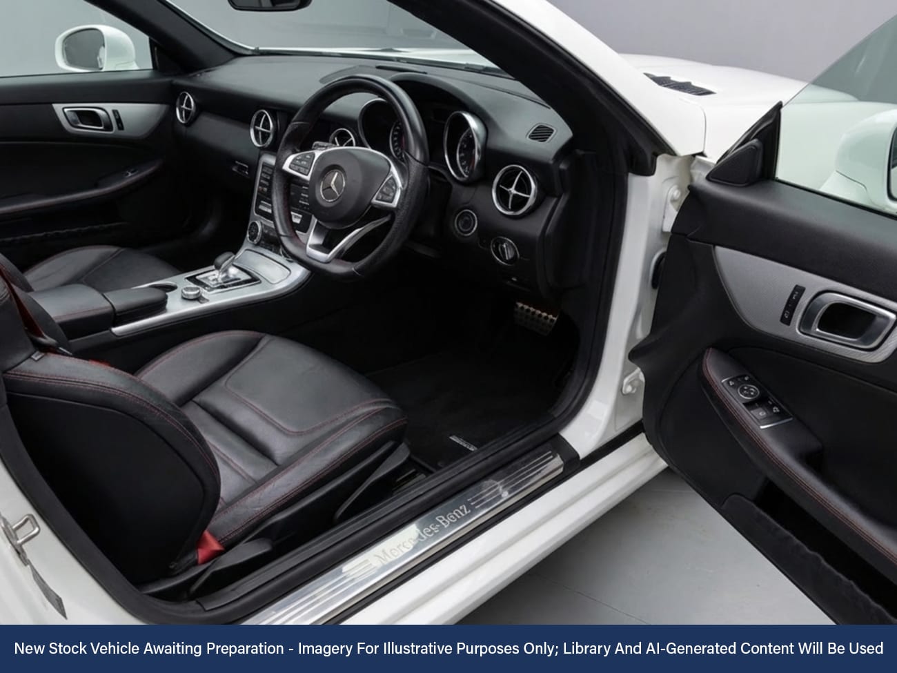 Used Mercedes-Benz SLC 2016 for sale - 78105184: Photo 3