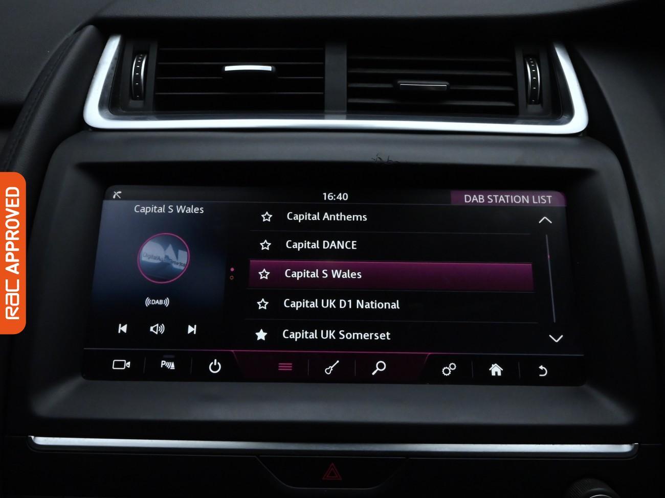 Used Jaguar E-Pace 2018 for sale - 76863231: Photo 18