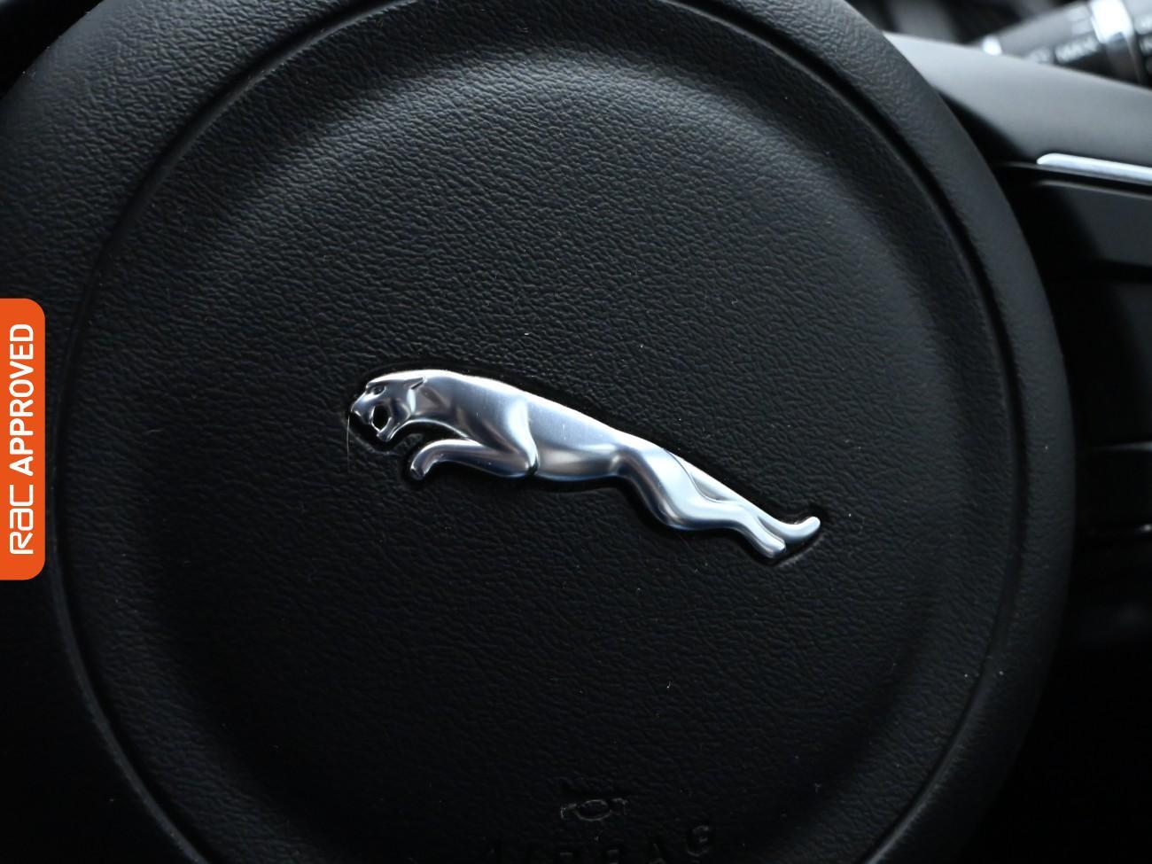 Used Jaguar E-Pace 2018 for sale - 76863231: Photo 21