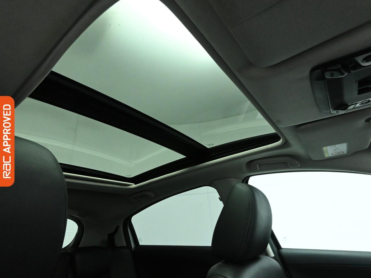 Used Honda HR-V 2017 for sale - 76558097: Photo 15