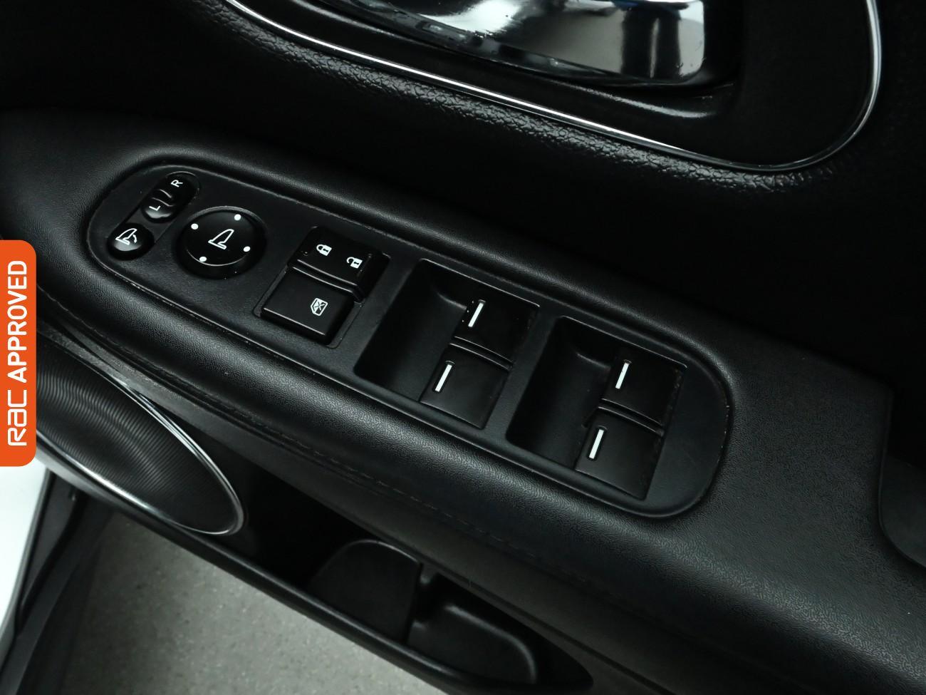 Used Honda HR-V 2017 for sale - 76558097: Photo 27