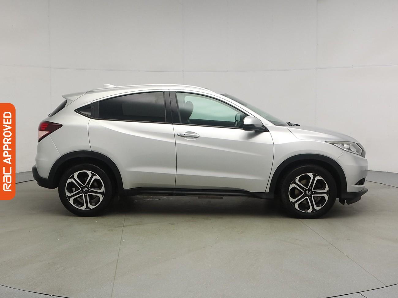 Used Honda HR-V 2017 for sale - 76558097: Photo 6