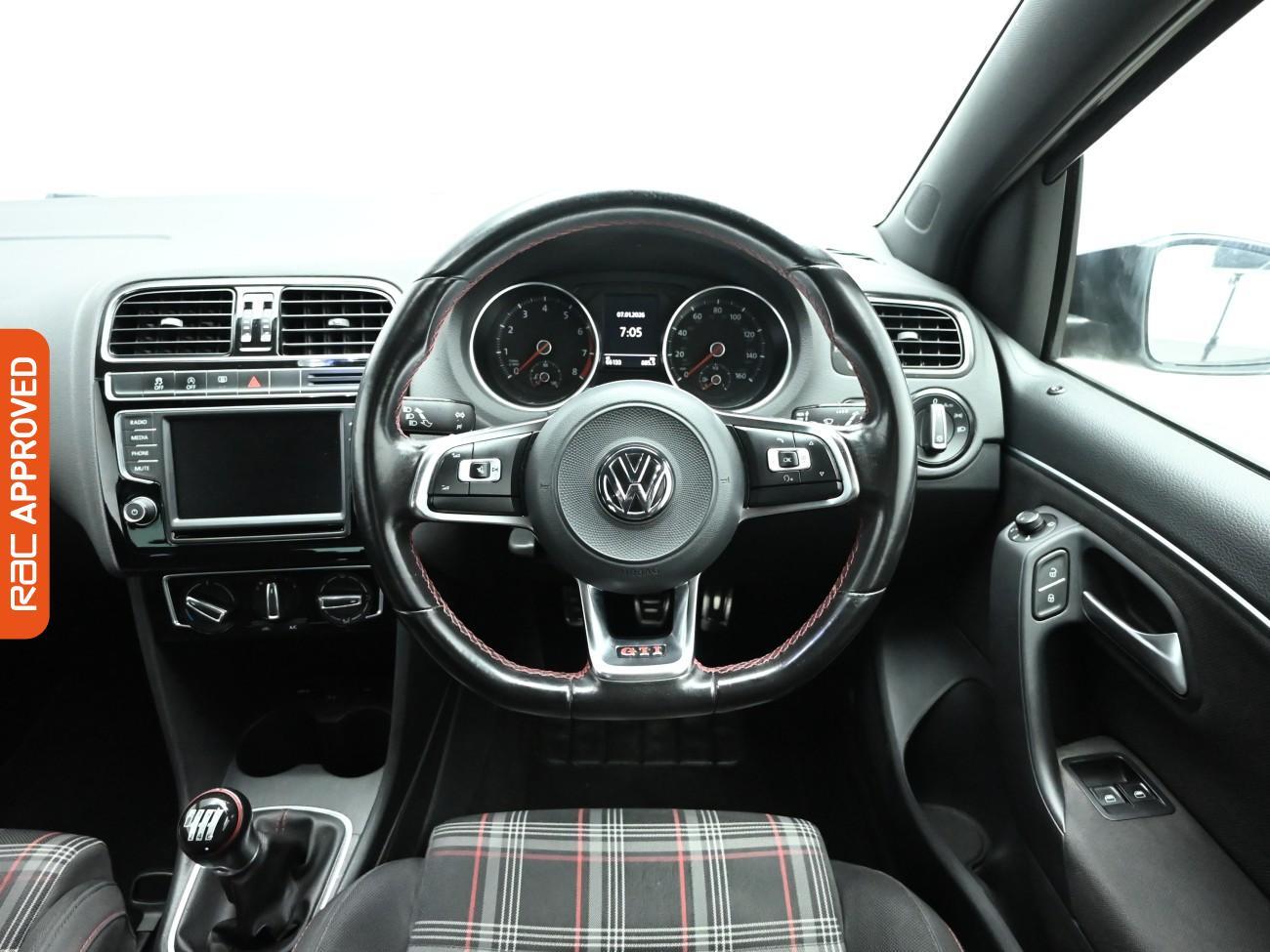 Used Volkswagen Polo 2017 for sale - 77319415: Photo 9