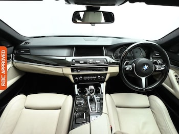 Used BMW 5 Series 2017 for sale - 77764451: Photo