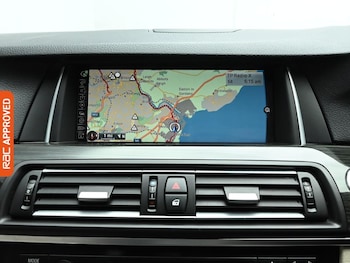 Used BMW 5 Series 2017 for sale - 77764451: Photo