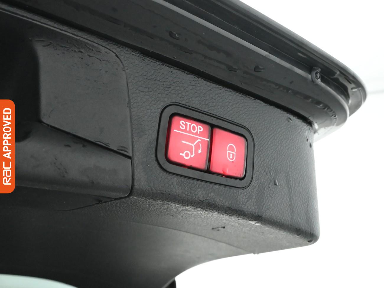 Used Mercedes-Benz C Class 2017 for sale - 77666283: Photo 31