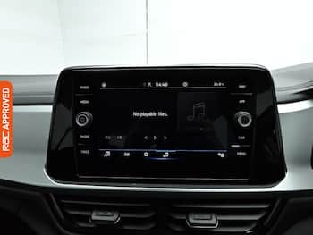 Used Volkswagen T-Roc 2023 for sale - 79593359: Photo