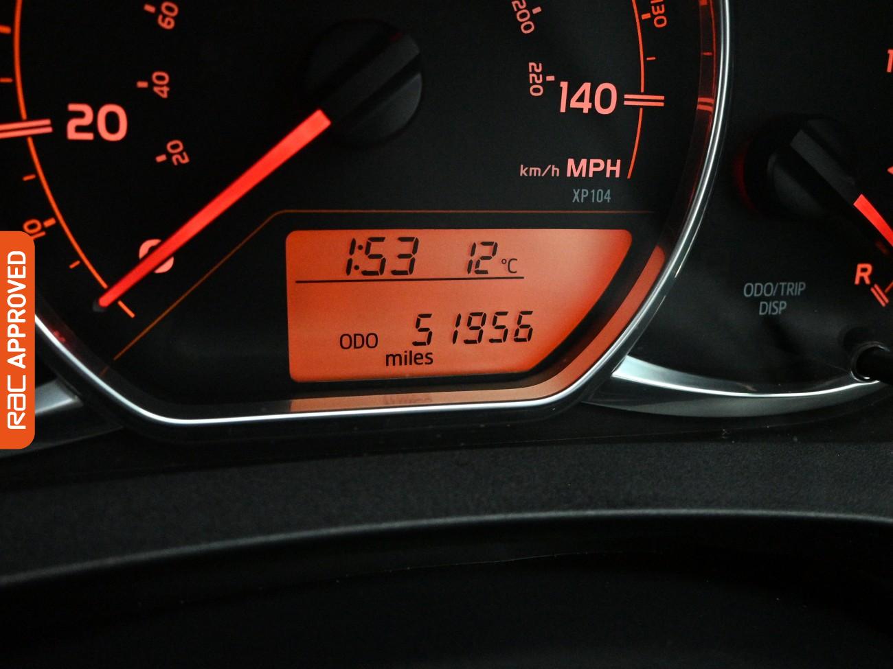 Used Toyota Yaris 2014 for sale - 77901904: Photo 12