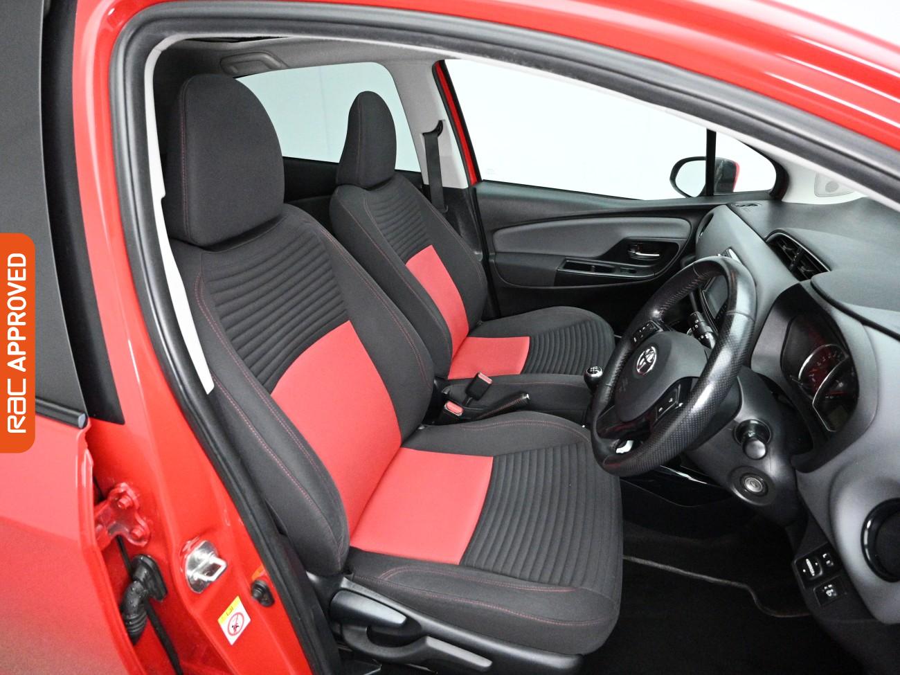 Used Toyota Yaris 2014 for sale - 77901904: Photo 13