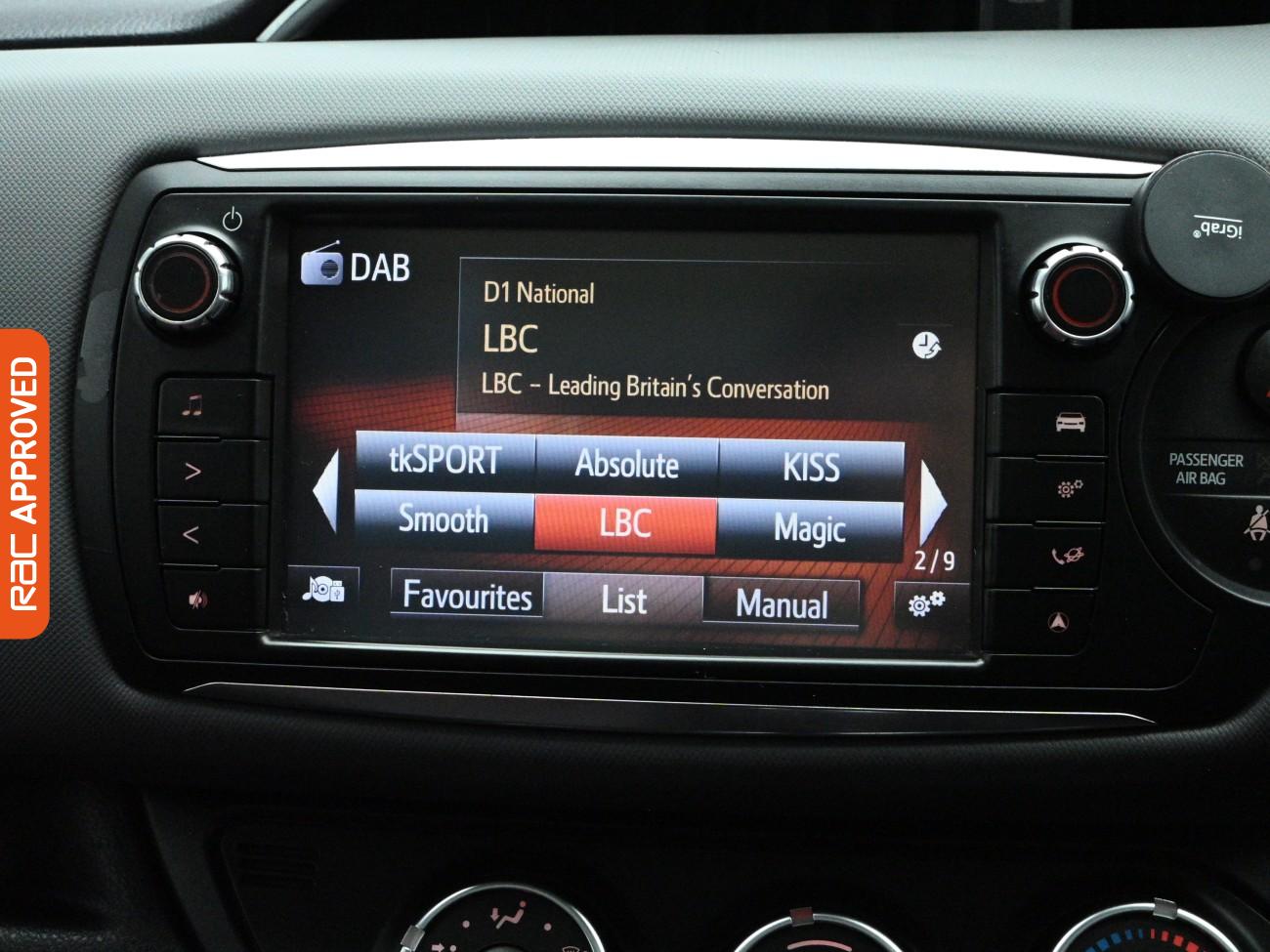 Used Toyota Yaris 2014 for sale - 77901904: Photo 15