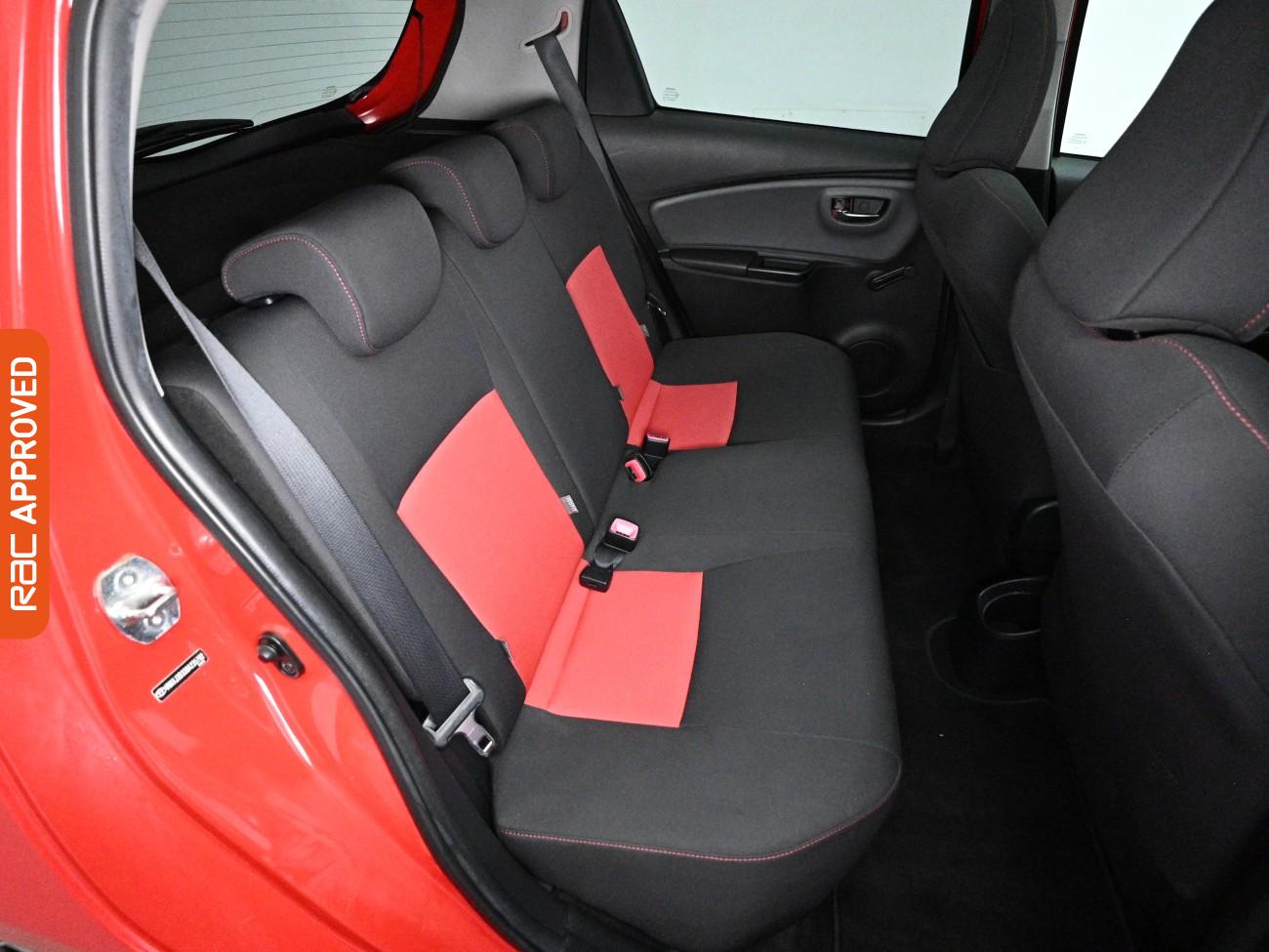 Used Toyota Yaris 2014 for sale - 77901904: Photo 26