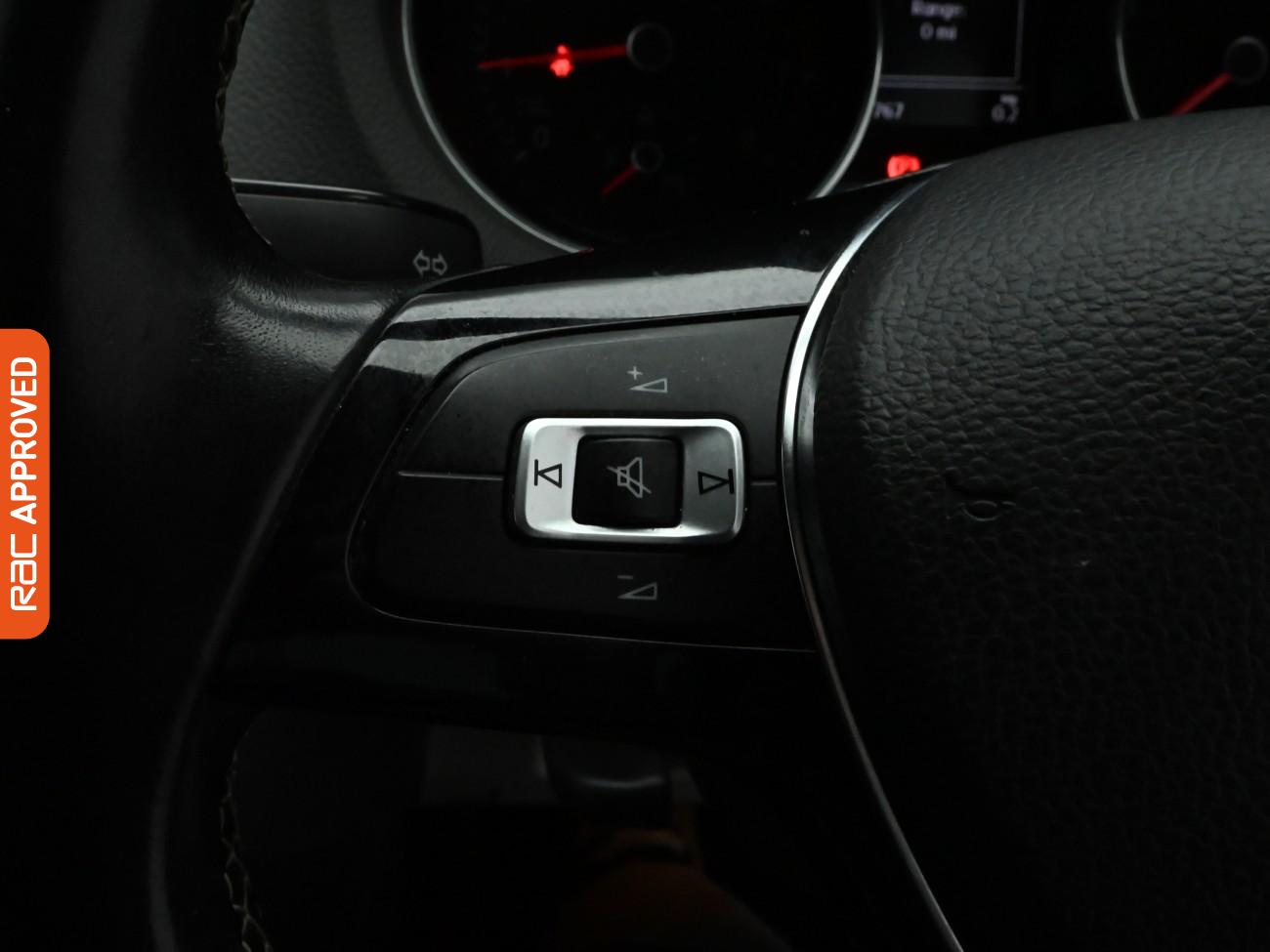 Used Volkswagen Polo 2015 for sale - 76590417: Photo 17