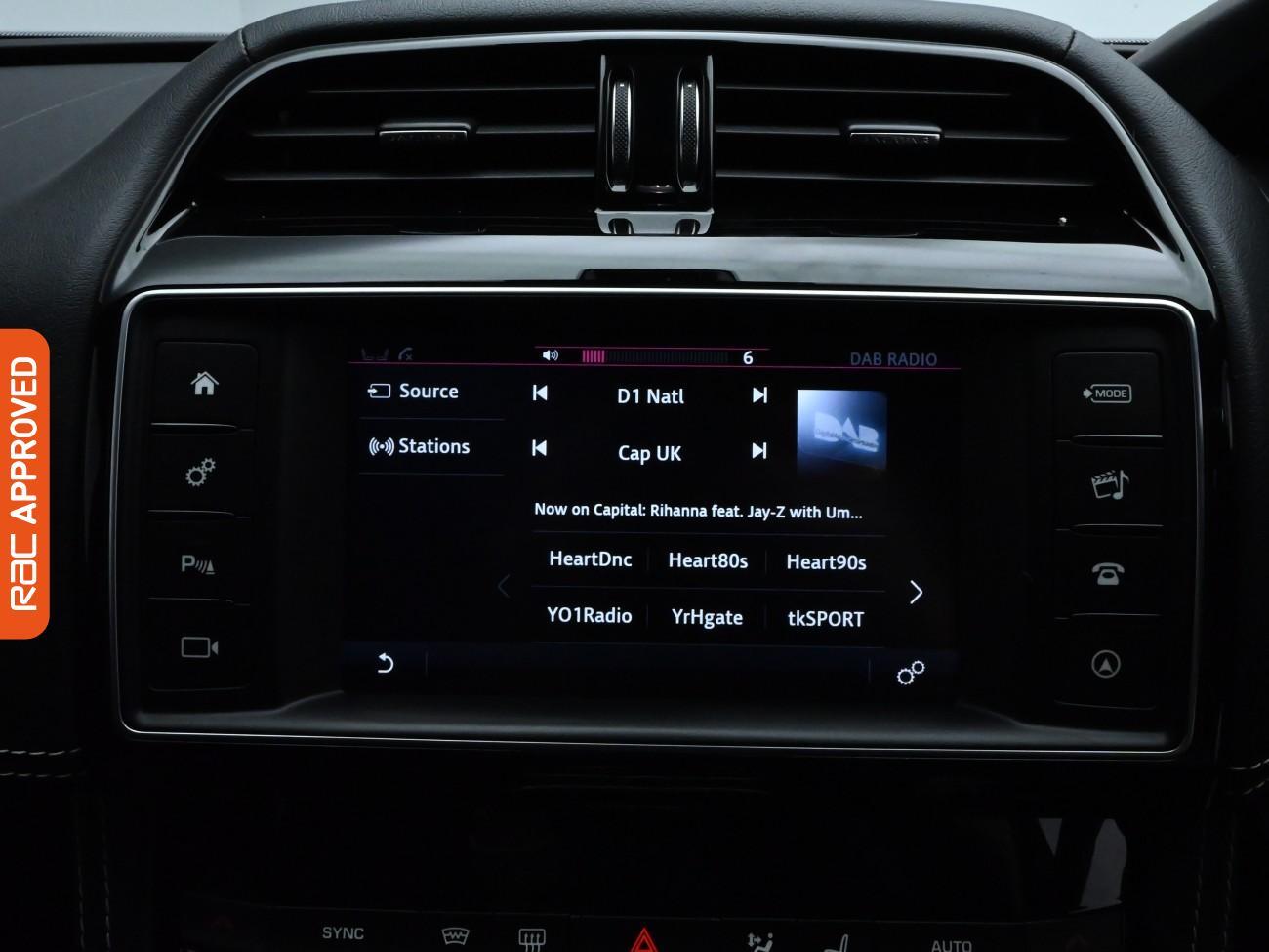Used Jaguar F-Pace 2017 for sale - 76115240: Photo 17