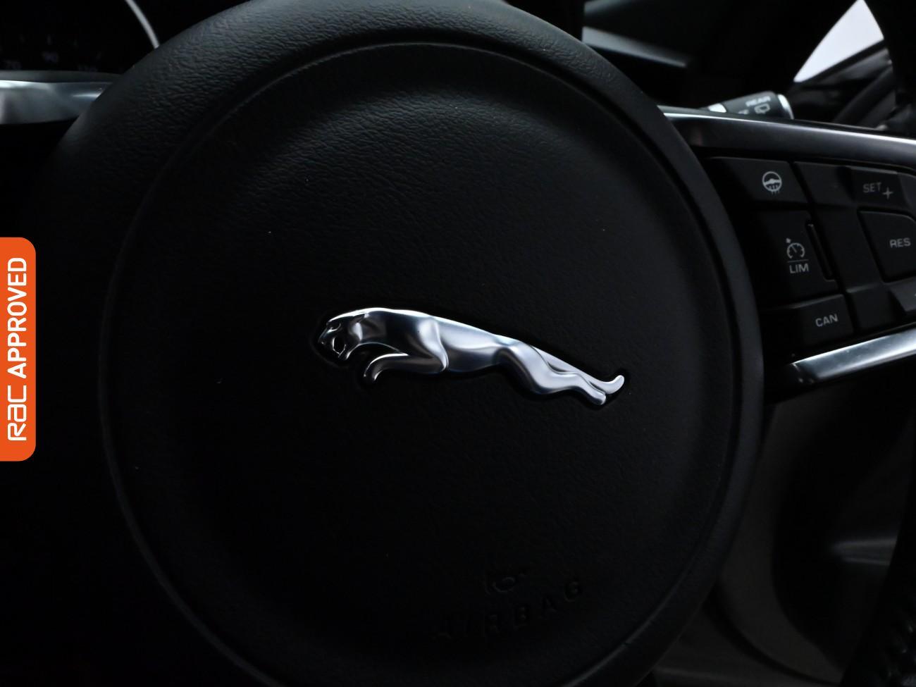 Used Jaguar F-Pace 2017 for sale - 76115240: Photo 23