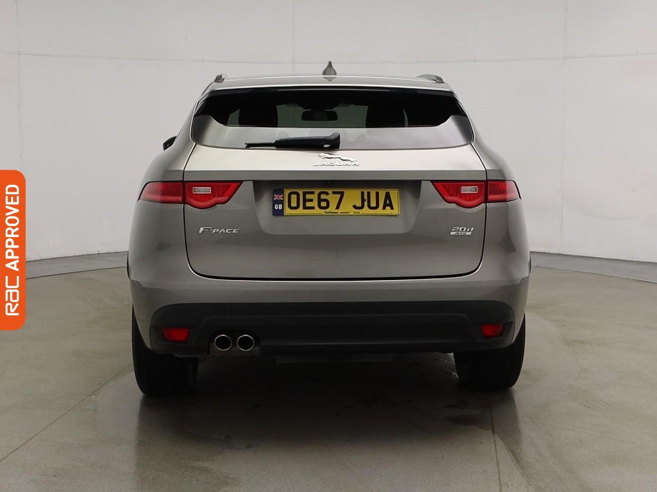 Used Jaguar F-Pace 2017 for sale - 76115240: Photo 8