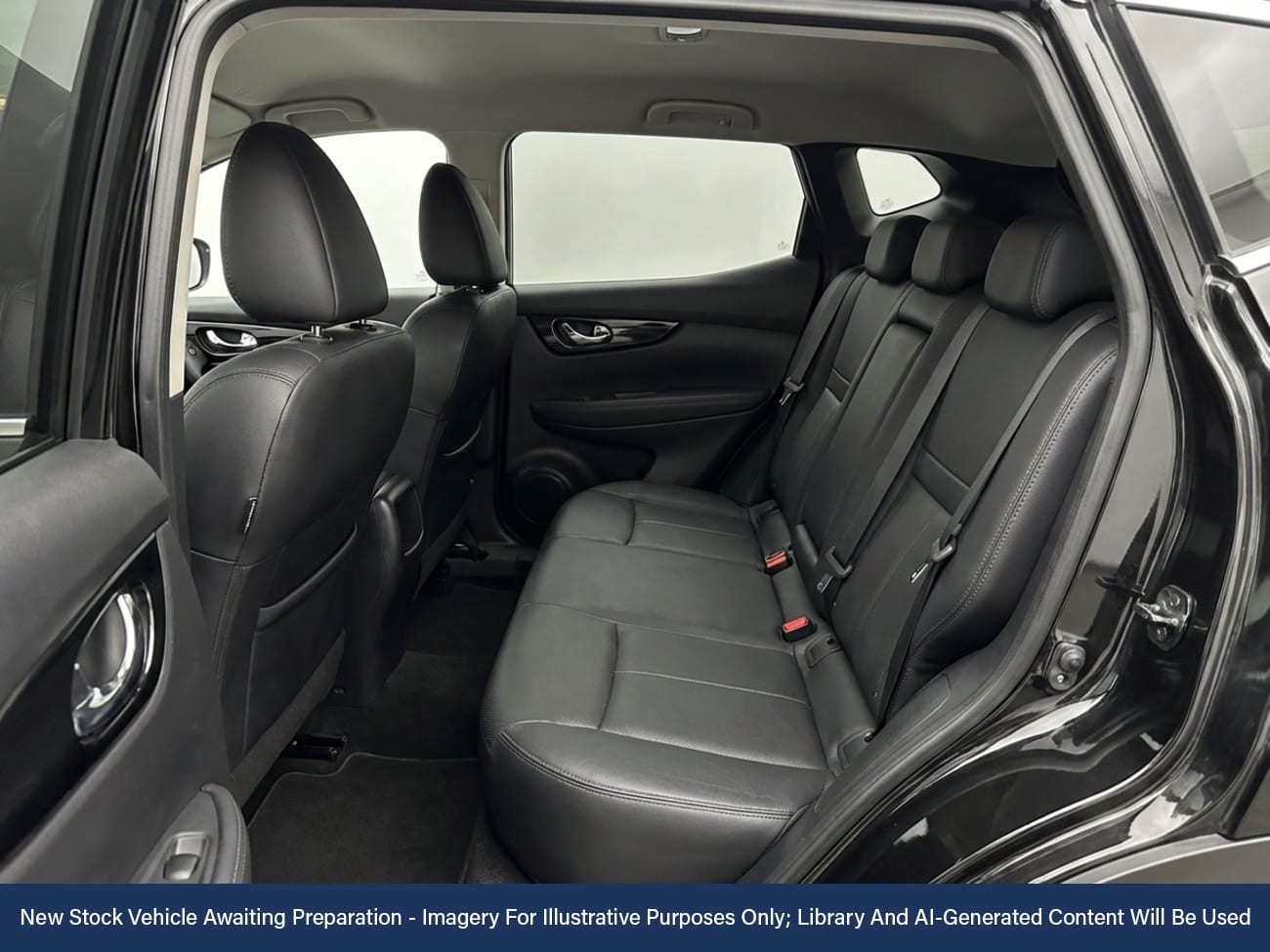 Used Nissan Qashqai 2017 for sale - 77348371: Photo 4