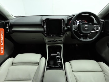 Used Volvo XC40 2019 for sale - 76650520: Photo