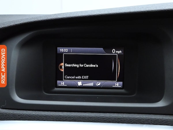Used Volvo V40 2016 for sale - 76300297: Photo 15