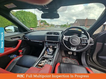 Used Jaguar F-Pace 2018 for sale - 75504389: Photo