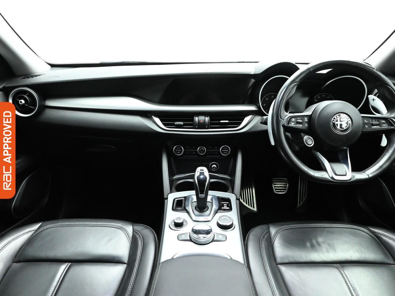 Used Alfa Romeo Stelvio 2021 for sale - 77233312: Photo 2