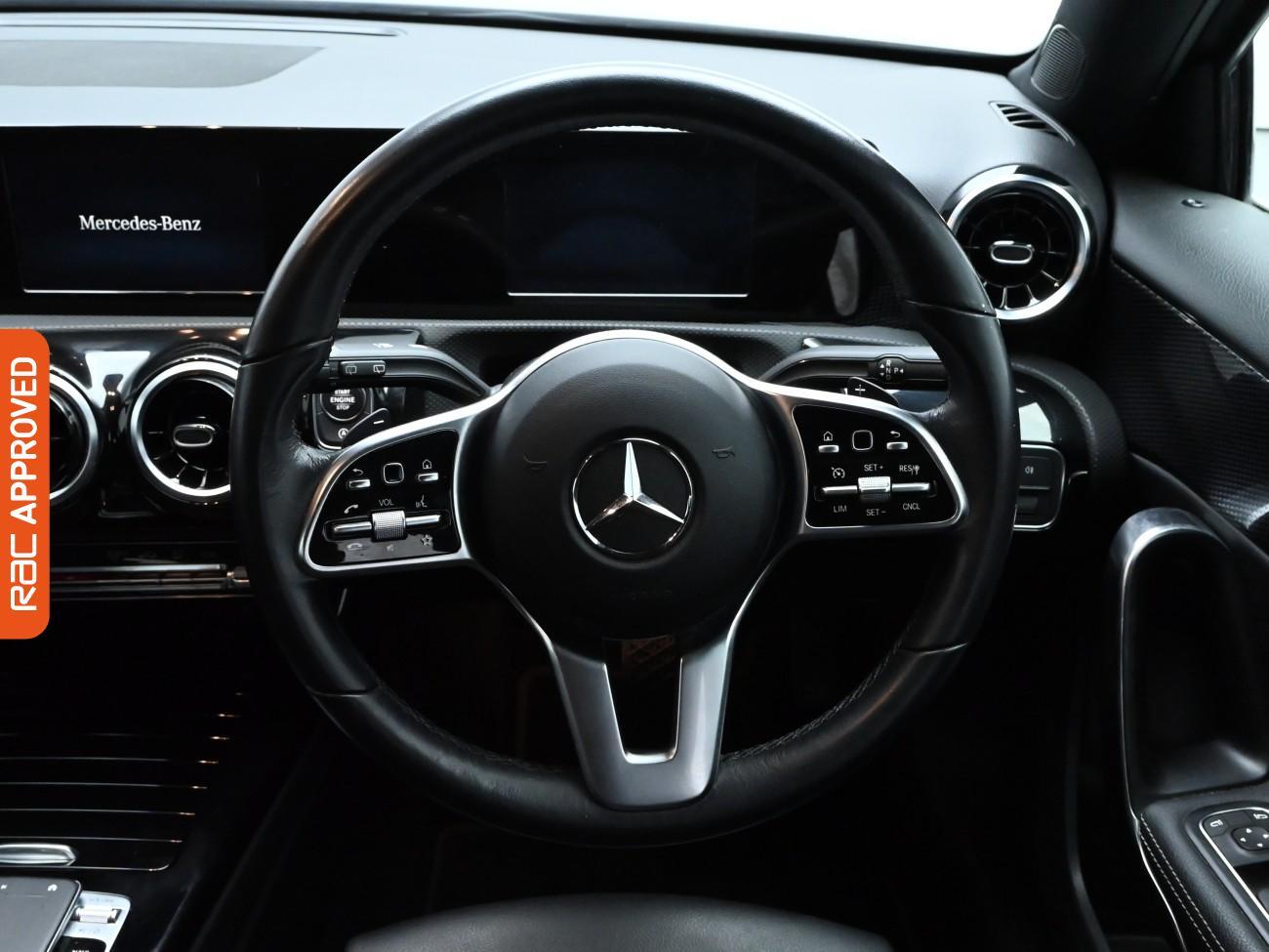 Used Mercedes-Benz A-Class 2018 for sale - 76405857: Photo 9