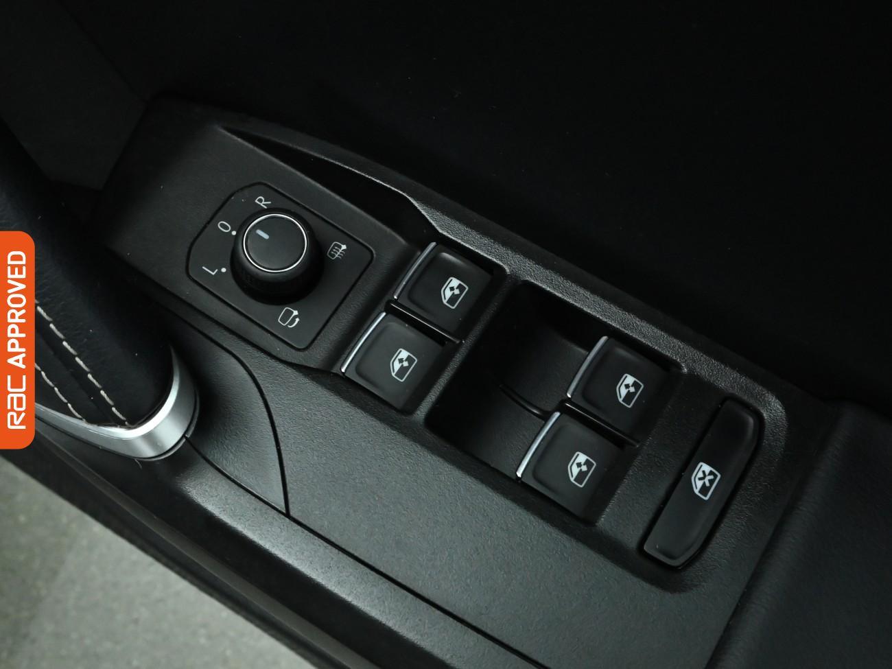 Used SEAT Leon 2021 for sale - 76495190: Photo 24