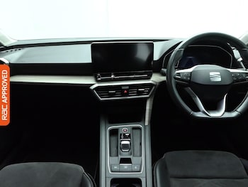 Used SEAT Leon 2021 for sale - 76495190: Photo