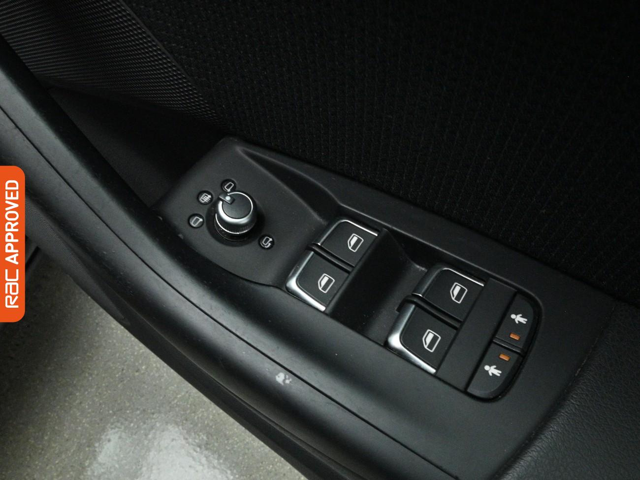 Used Audi Q3 2017 for sale - 77872514: Photo 24