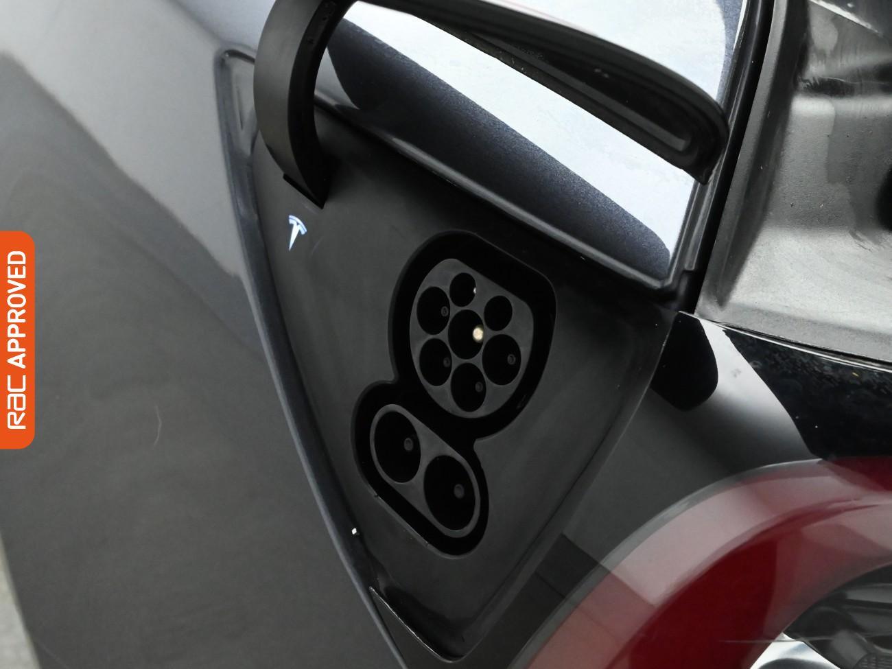 Used Tesla Model 3 2021 for sale - 77072062: Photo 17