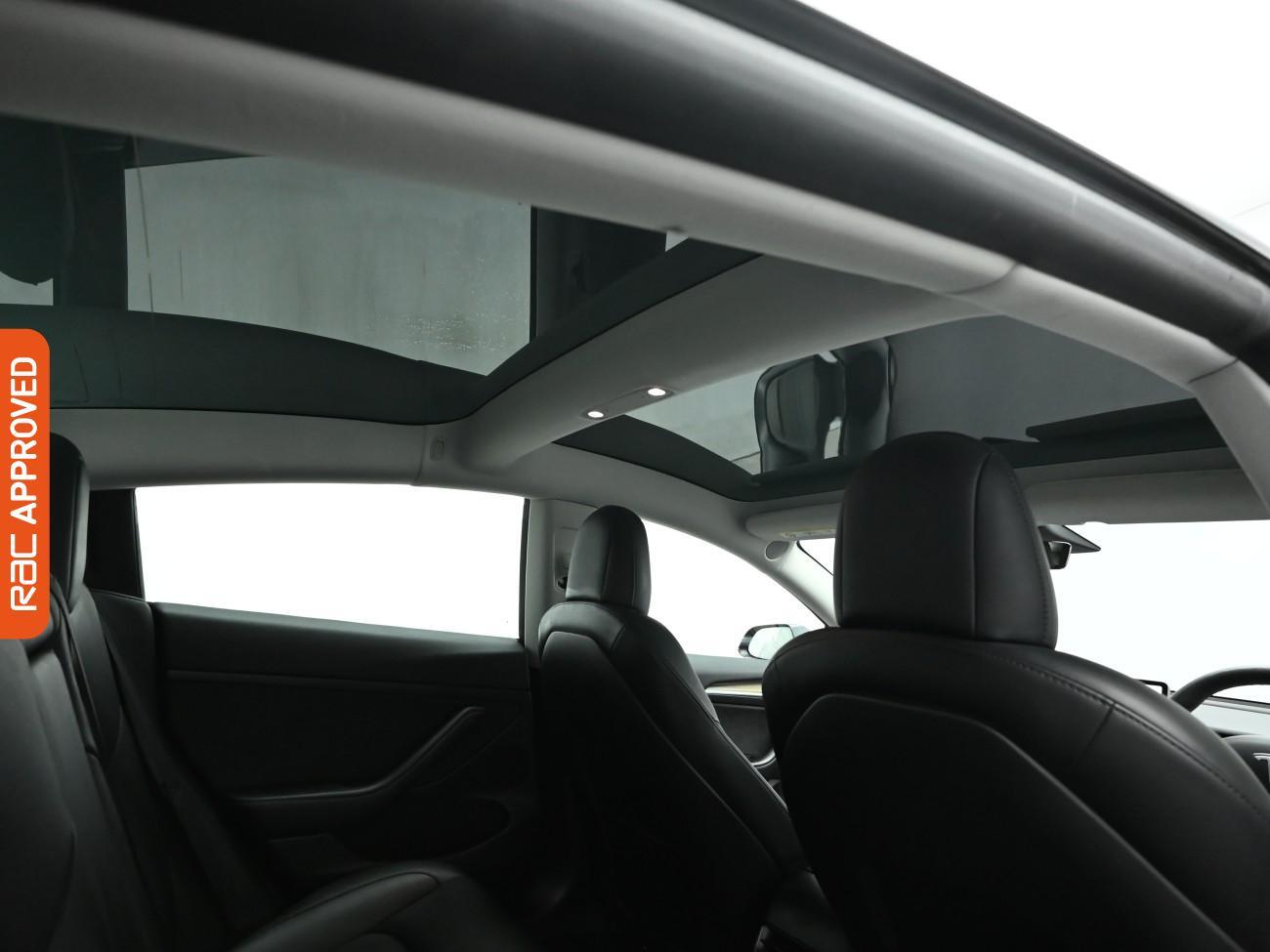 Used Tesla Model 3 2021 for sale - 77072062: Photo 3