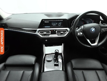 Used BMW 3 Series 2021 for sale - 77037480: Photo