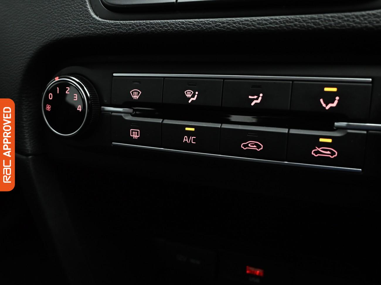 Used Kia Ceed 2021 for sale - 77654321: Photo 17