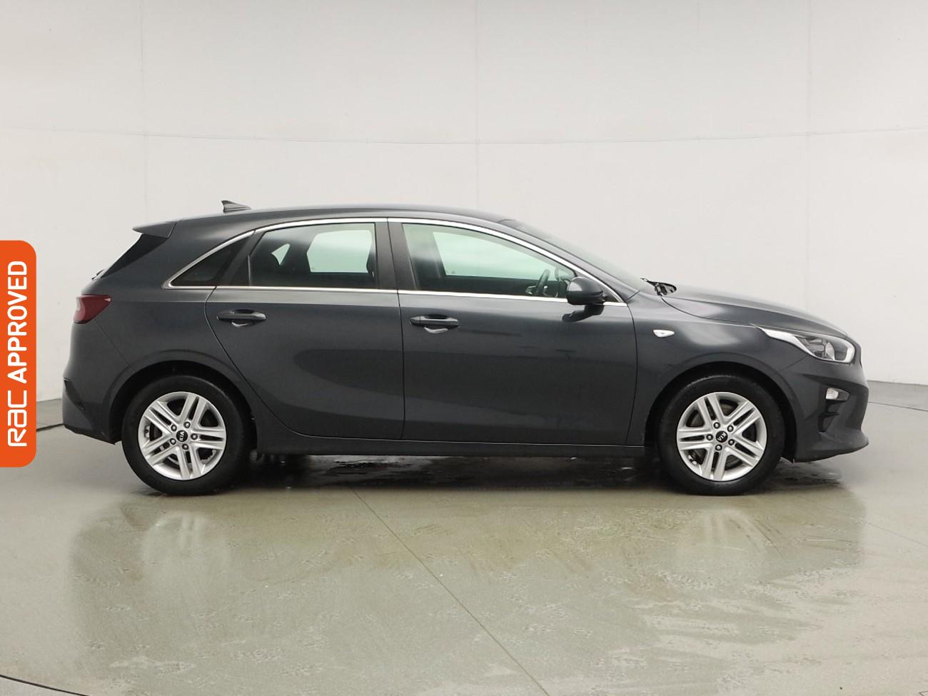 Used Kia Ceed 2021 for sale - 77654321: Photo 6