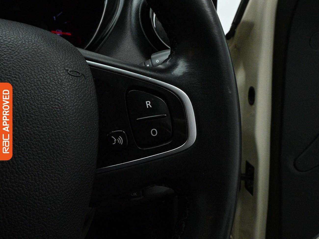 Used Renault Captur 2016 for sale - 77773989: Photo 18