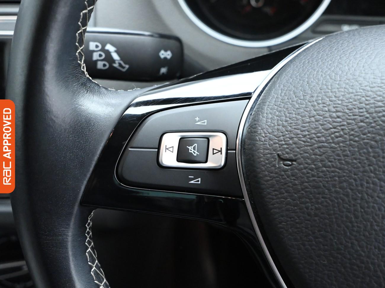 Used Volkswagen Polo 2015 for sale - 75918412: Photo 16