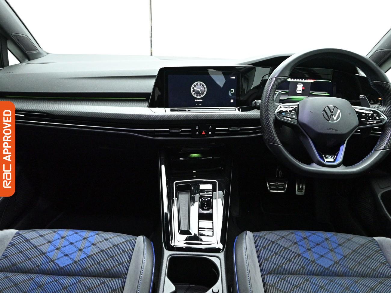 Used Volkswagen Golf 2023 for sale - 78105132: Photo 2