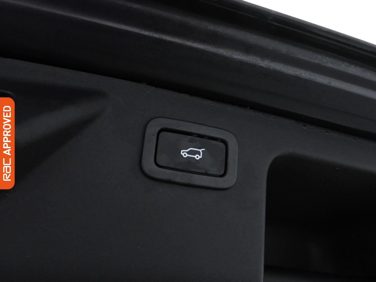 Used Land Rover Discovery Sport 2018 for sale - 77946457: Photo 26